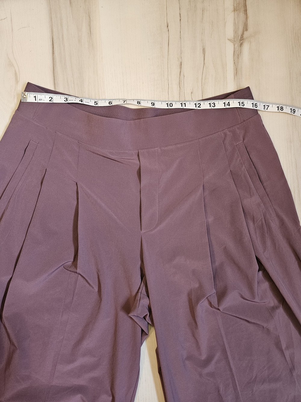 Athleta Brooklyn Heights Wide Leg Pleated Pants Mauve Purple Womens 14 Tall EUC - Picture 3 of 15